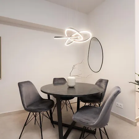 Aminandrou Boutique Apartments, Walk To Acropolis Apartment *